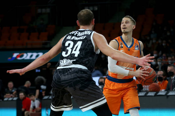 有些故事会 有些故事会