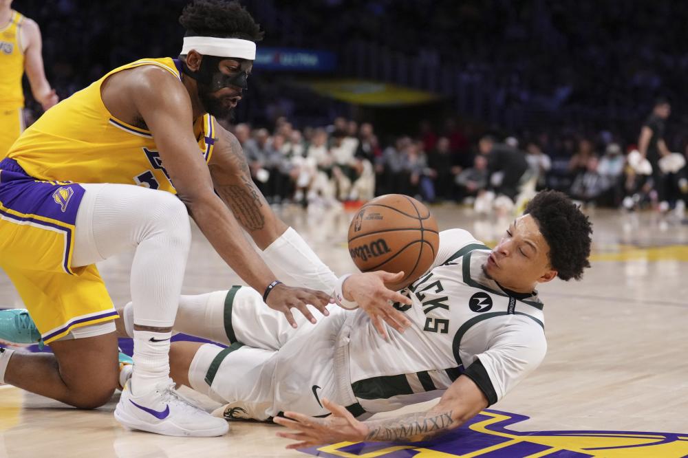 更是对阵容 更是对阵容