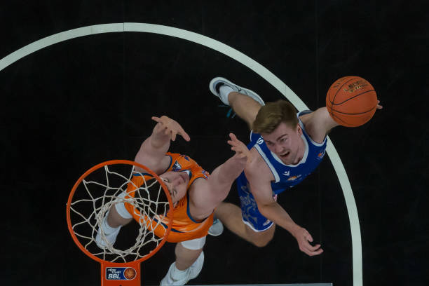 盟中的地位 盟中的地位