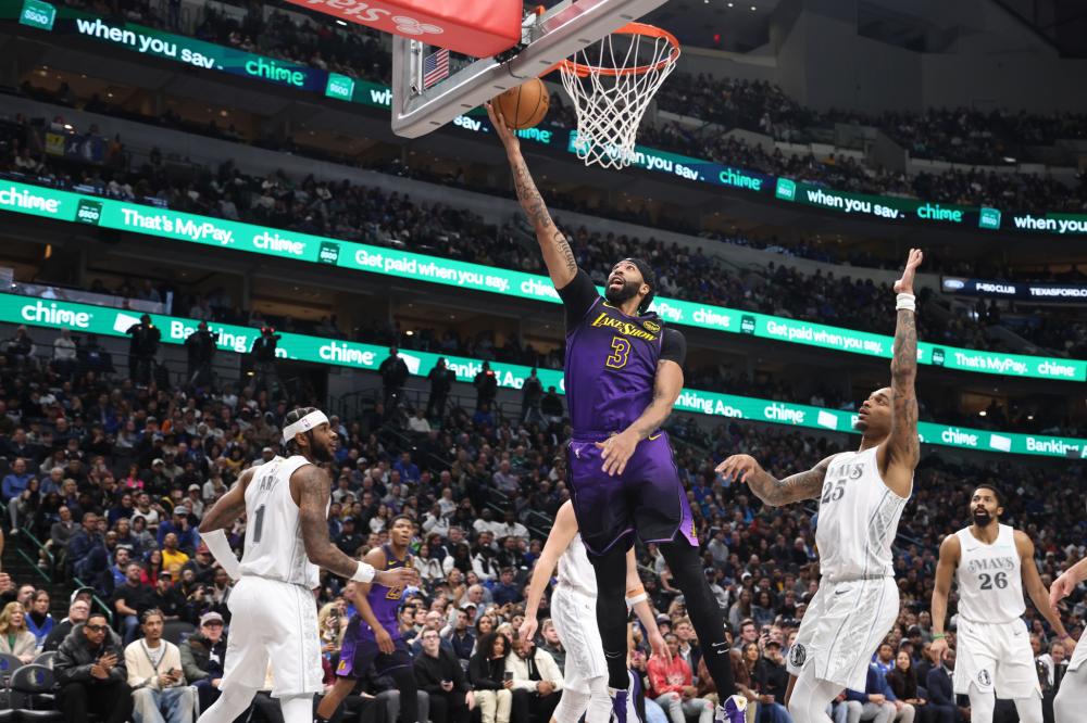 凯恩自上赛季德甲参与73球，超越萨拉赫位居同期五大联赛球员之首.